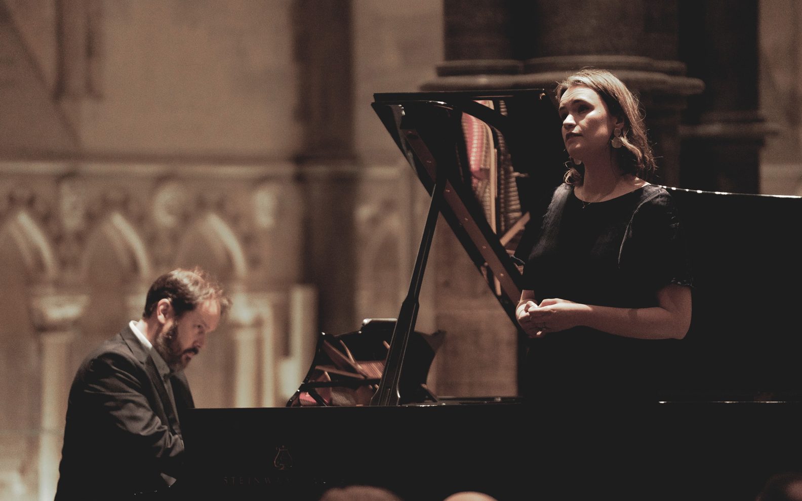 Skipton Music Presents: Helen Charlston & Sholto Kynoch
