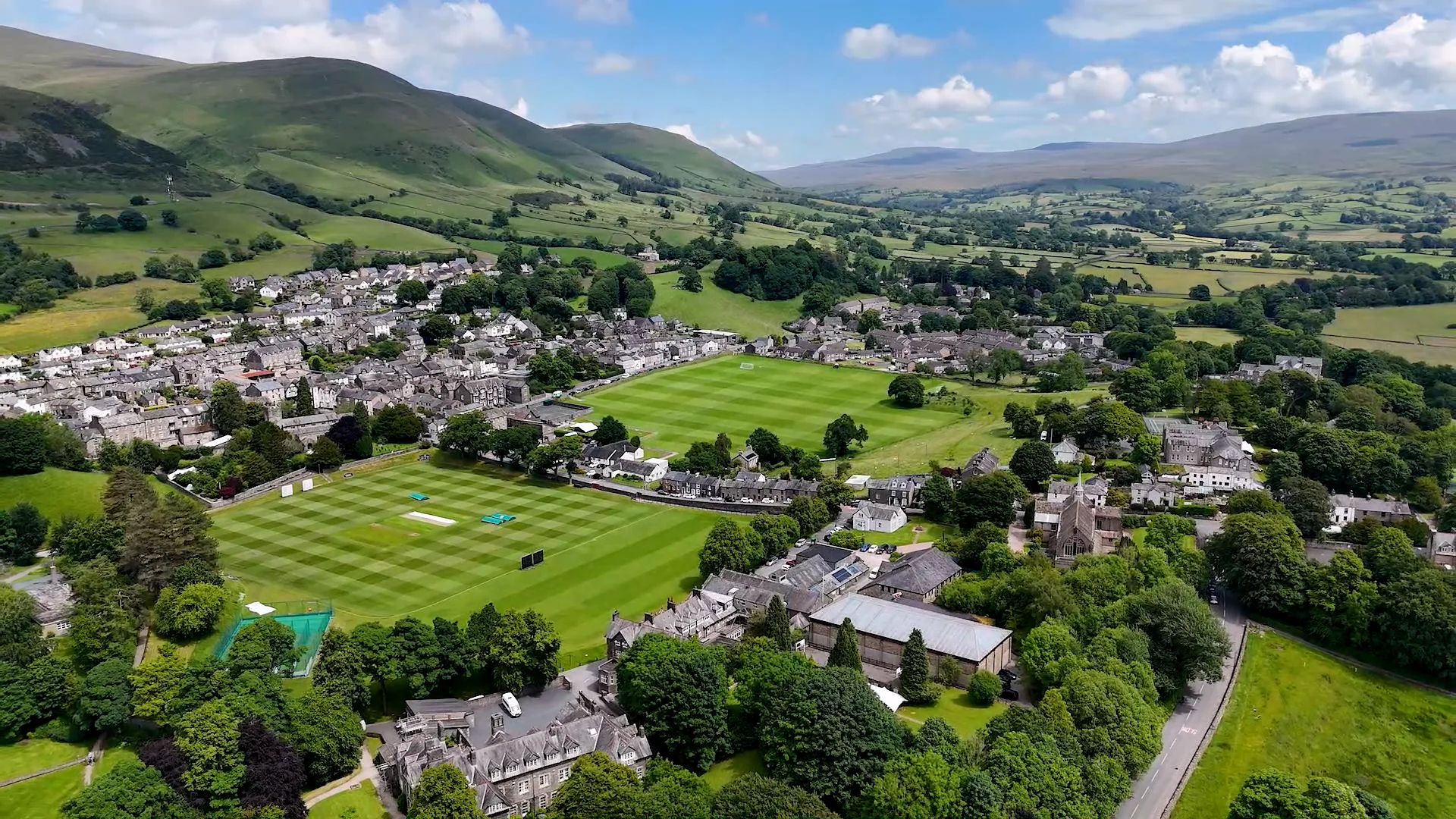 Sedbergh Phone Box Library Expansion